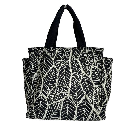 Antik Batik Black & White Wool Embroidered Leaves Large Tote Bag - Picture 3 of 7